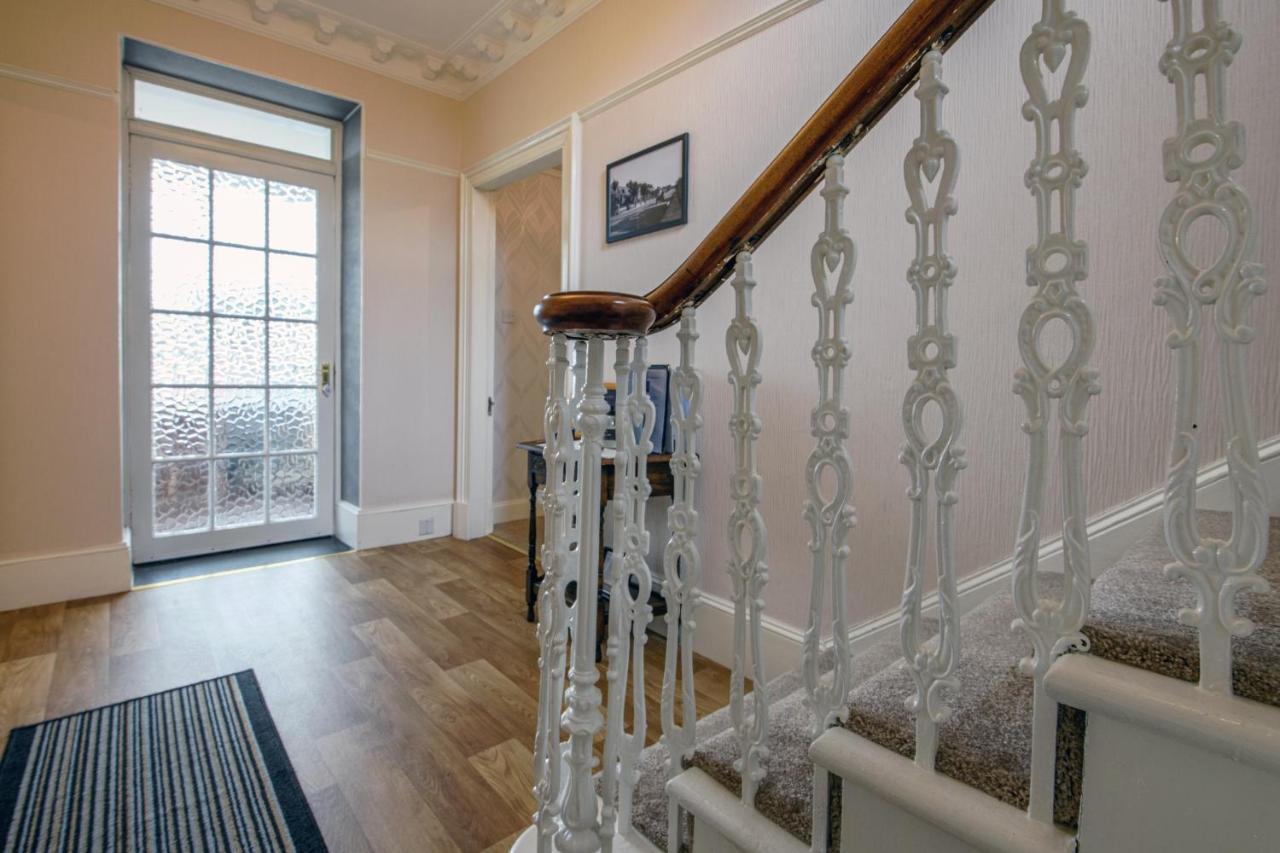 Вілла Charming Townhouse On North Coast 500 Route, Wick Вік Екстер'єр фото