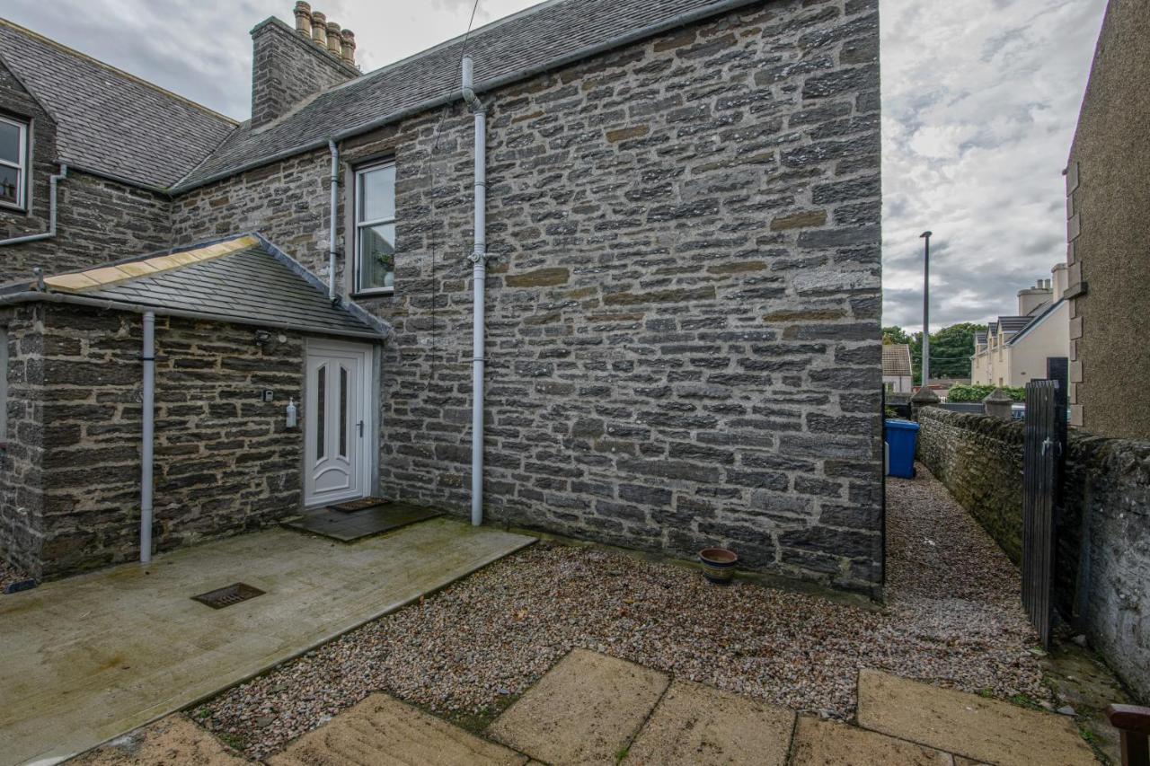 Вілла Charming Townhouse On North Coast 500 Route, Wick Вік Екстер'єр фото